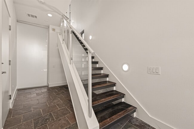 Photo - 6014 Fairdale Ln Unit E