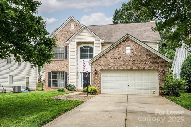 Photo - 16017 Woodcote Dr Casa
