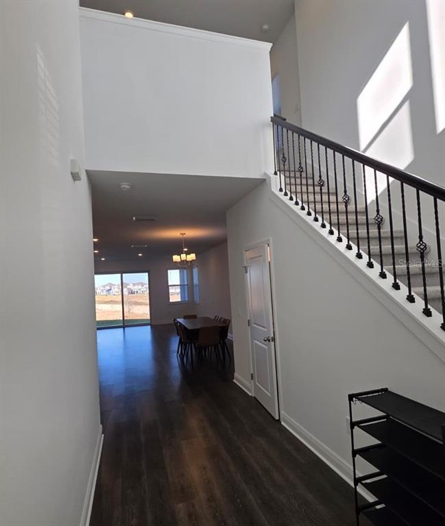 Photo - 2068 Asher Ave