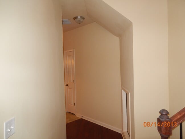 Photo - Large home in quiet subdivsion in Lawrenceville. A MUST SEE!