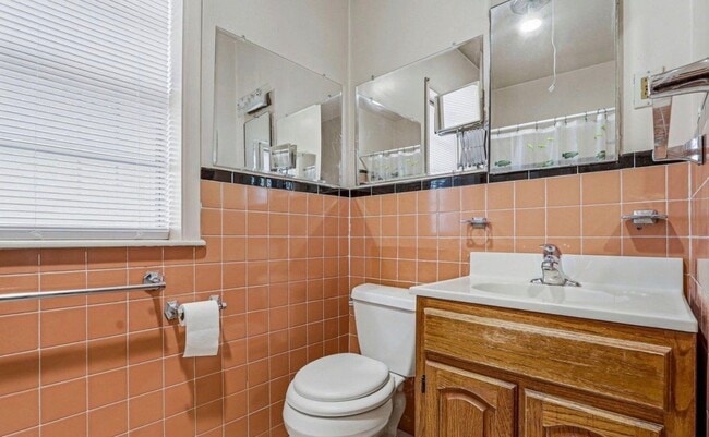 Photo - 141 Davis Dr Unit Main House