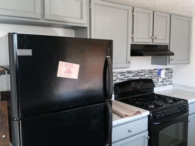 Photo - 2-bedroom, 1.5-bathroom home located in the vibrant city of Albuquerque