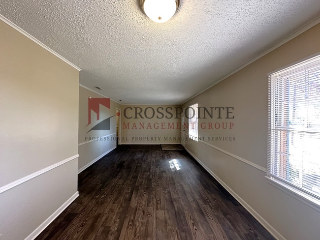 Photo - Available Now! Newly Updated 3 Bedroom 2 B...
