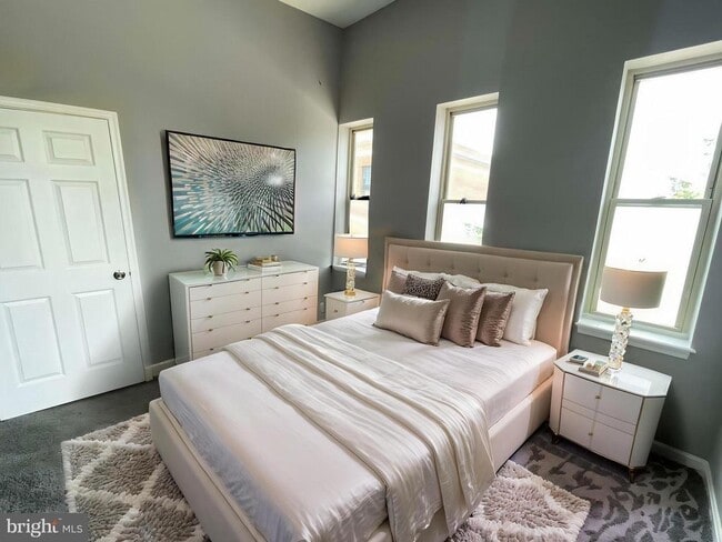 Photo - 2533 Woodbrook Ave Townhome