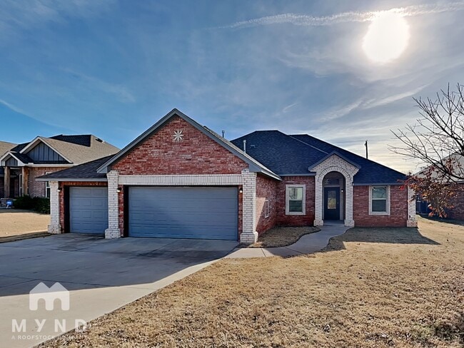 Photo - 3204 Valley Hollow