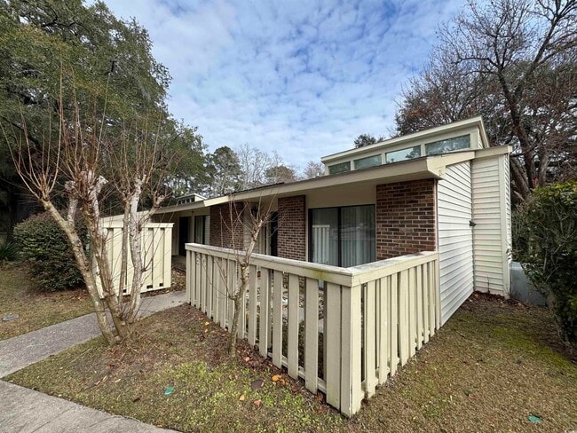 Photo - 58 Wedgefield Village Rd