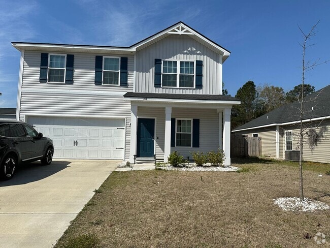 Building Photo - Tranquil South Retreat: Spacious 5-Bed Hom... Rental