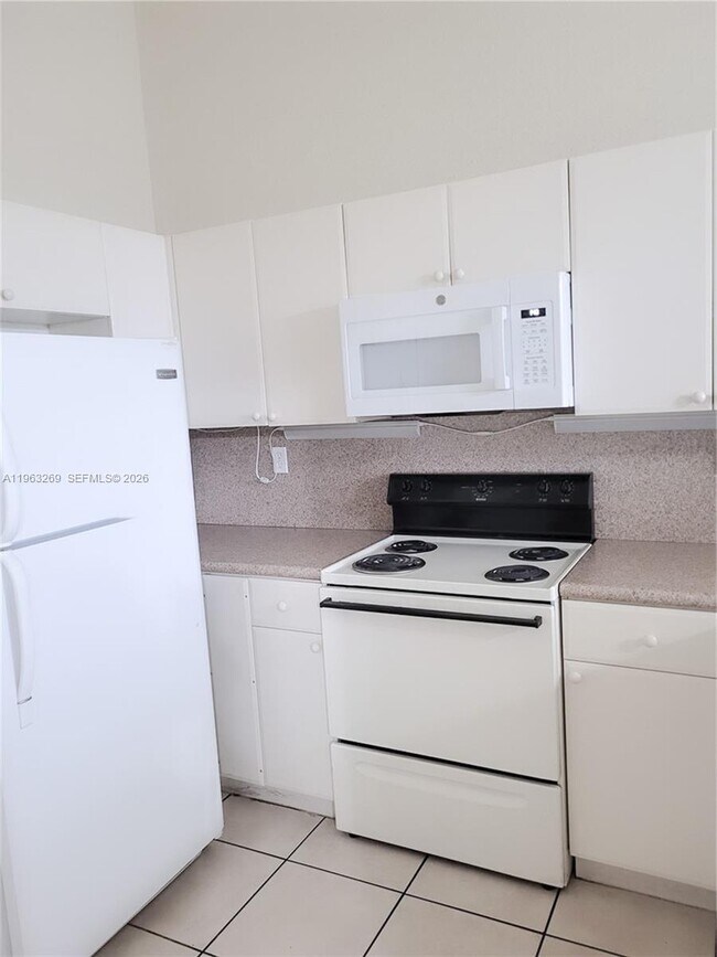 Photo - 2551 SE 16th Terrace Unit 203