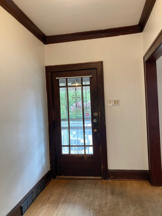 Photo - 3131 N Fratney St