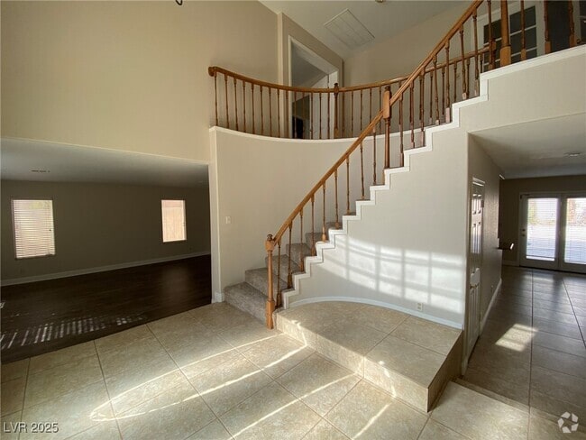 Building Photo - 9312 Angelfish Dr Rental