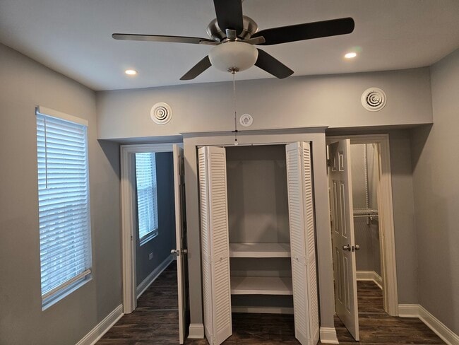 Photo - 1328 W 19th St