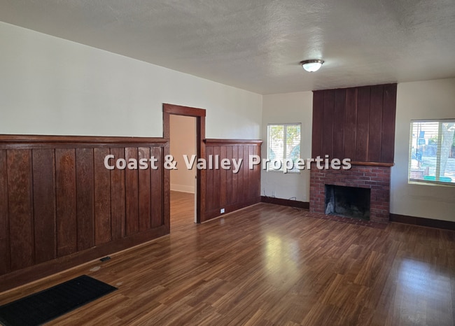 Photo - King City home for RENT!!!