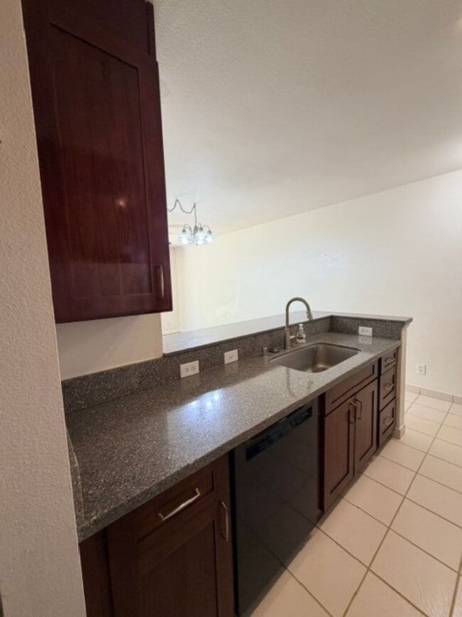 Photo - Streamside at Launani Valley 3 bedroom/2 bath with 2 parking Unit C102