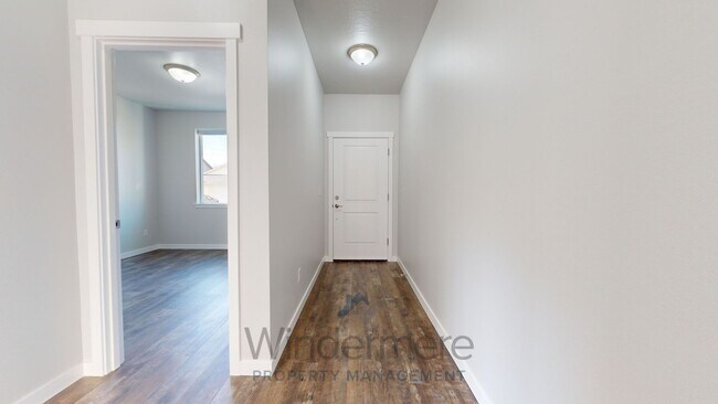 Photo - Herb2351/2353 Unit Herb2353