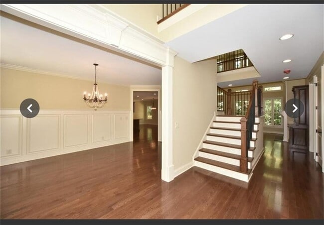 Photo - 510 Lake Medlock Dr