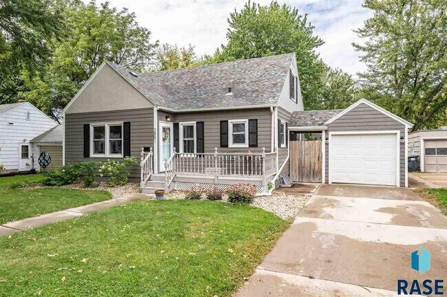 Photo - 2801 S Duluth Ave