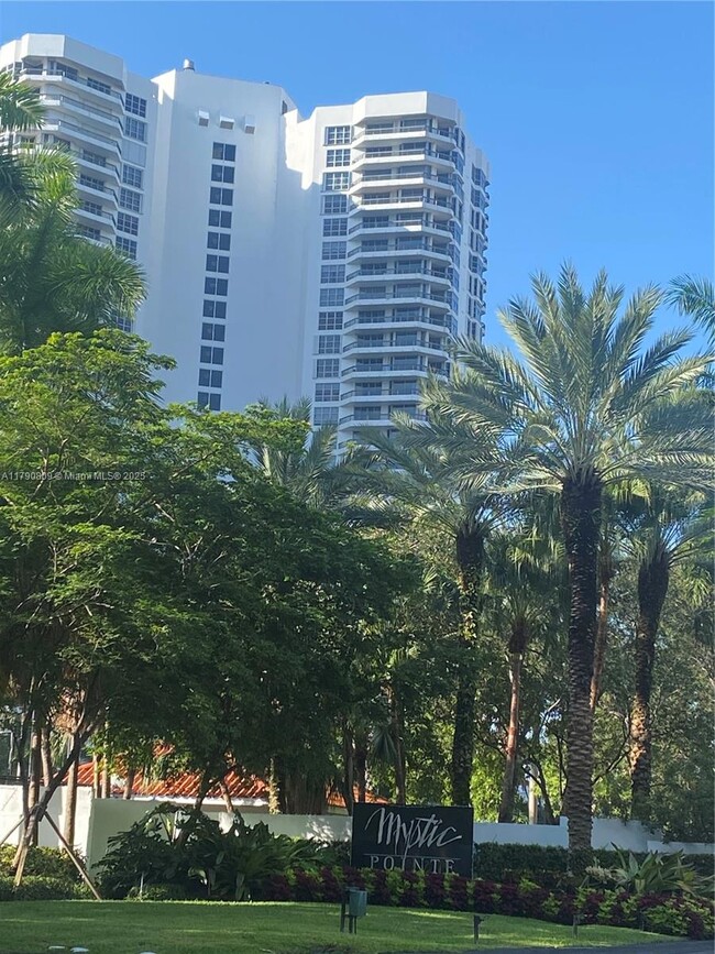 Building Photo - 3530 Mystic Pointe Dr Unit 2607 Rental