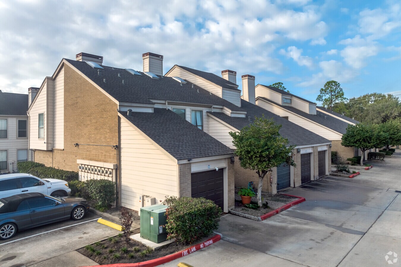 Photo - Oaks on Kirkwood Condominiums