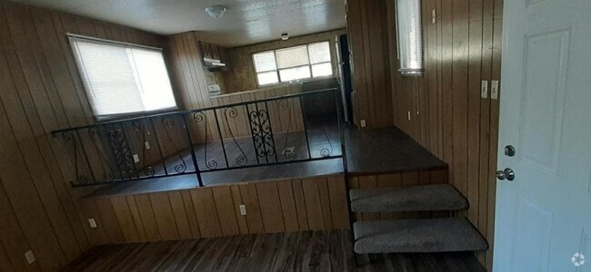 Building Photo - 4611 Dumas Dr Rental
