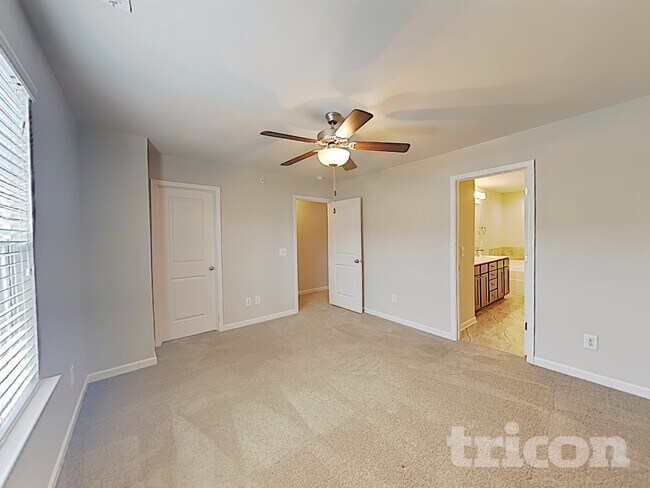 Photo - 206 Ashmere Ct