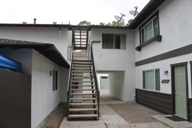 Building Photo - VIA247 Unit 2116 Rental