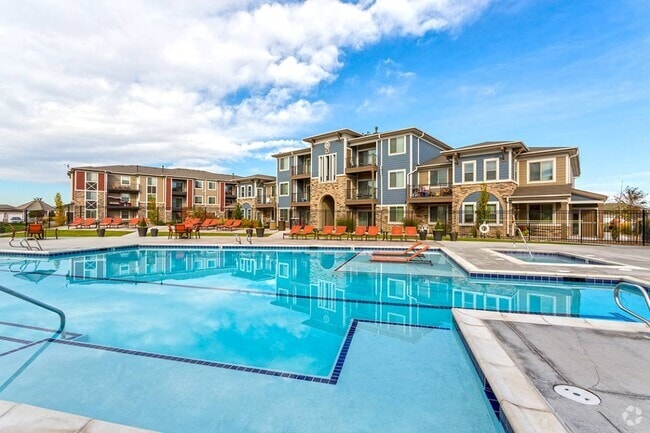 Building Photo - Solaire Rental