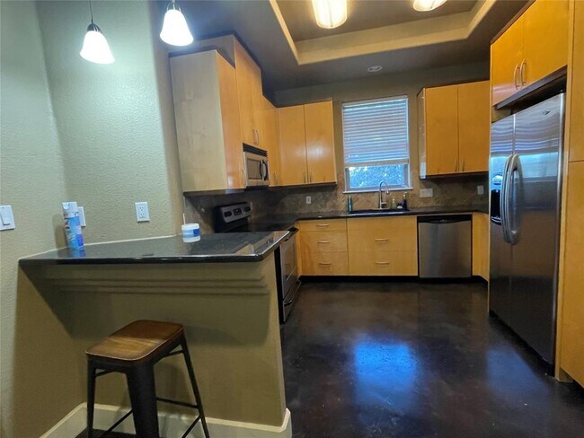 Photo - 18800 Venture Dr