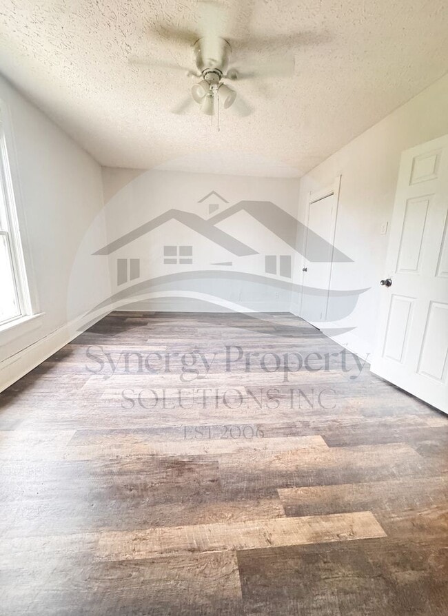 Photo - 21 Lamberton Ave Unidad 21