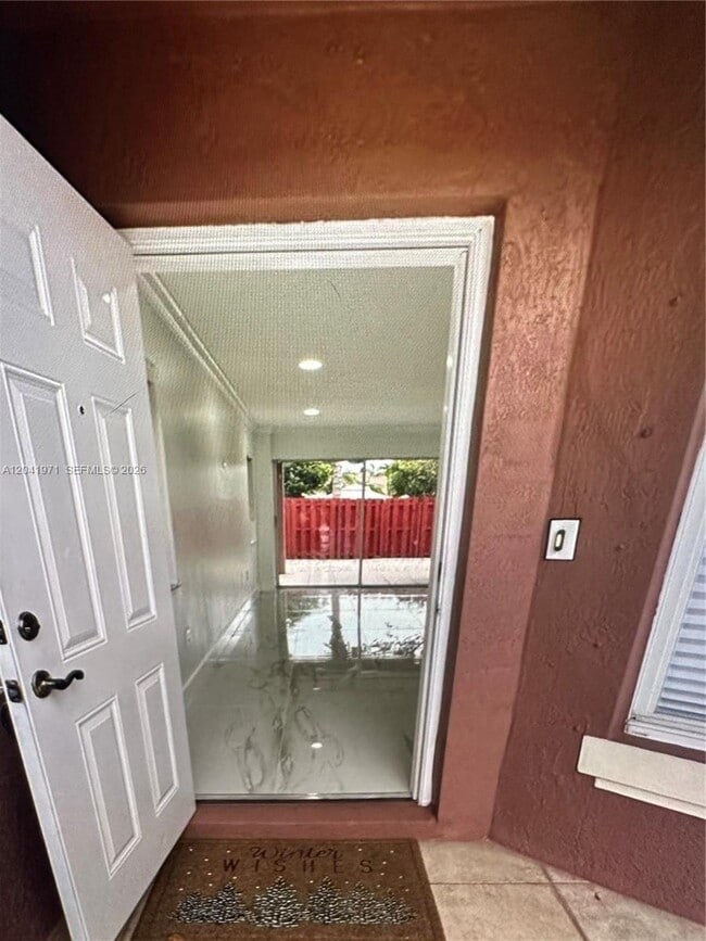 7001 SW 164th Ct