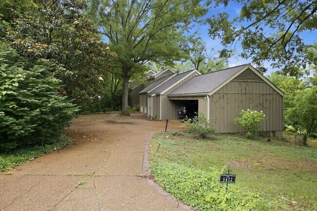 Photo - 5612 Stanford Ct
