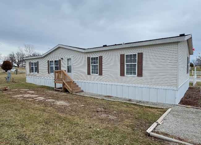 Photo - 200 N 28th St