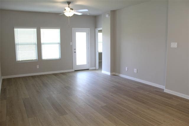 Photo - 416 Willet Dr