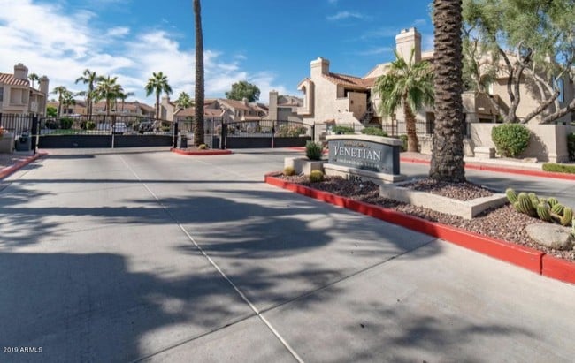 Photo - 10055 E Mountainview Lake Dr Unidad 1068