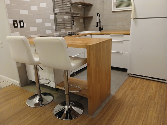 Photo - 2604 Rogers Ave