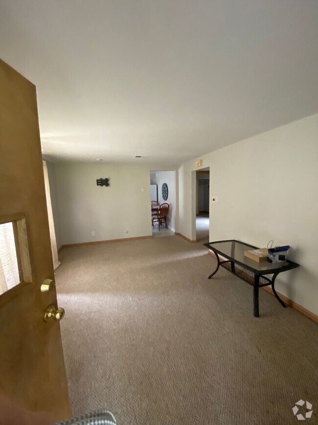 Building Photo - 4126 S 51st St Unit #2 Rental