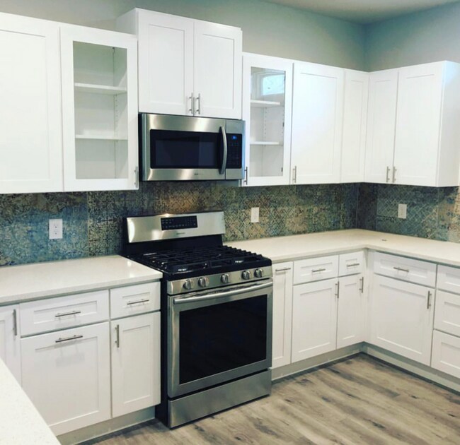 Photo - 414 Avenue E
