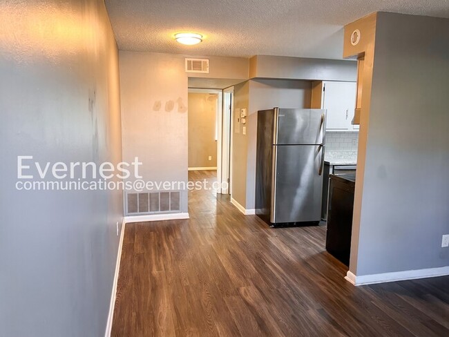 Photo - 9 Meredith Ct Unit 2