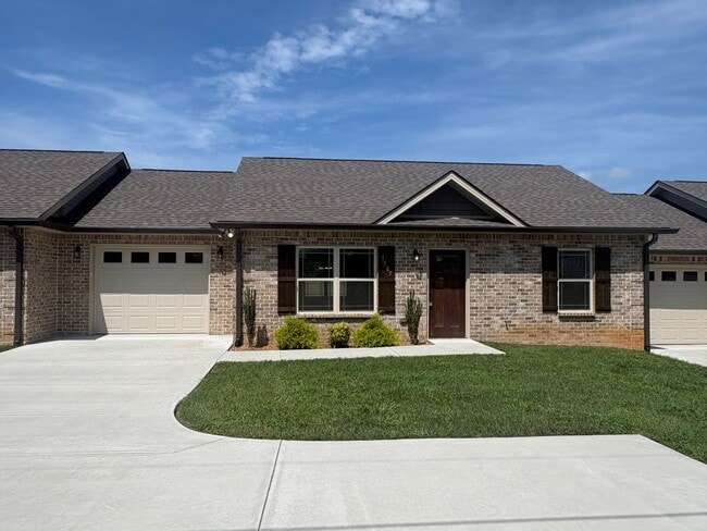 1507 Green Ln