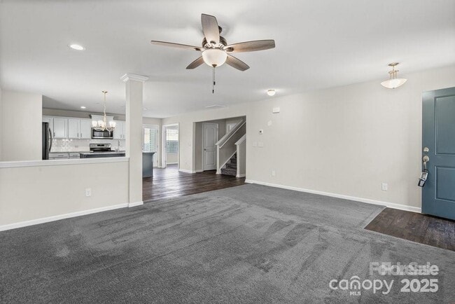 Photo - 134 Clove Hitch Dr