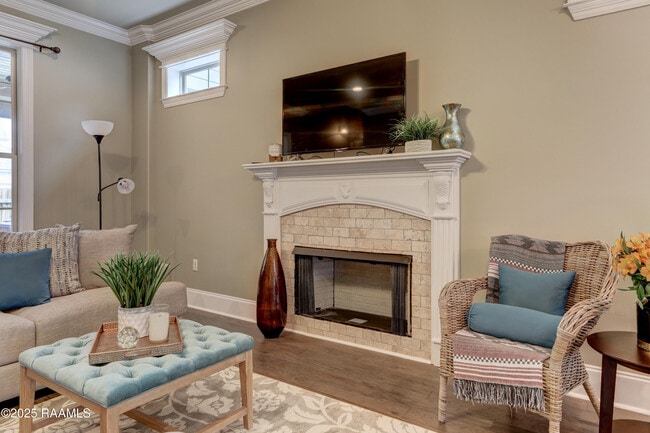 Photo - 505 N Montauban Dr