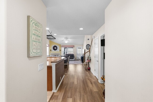 Building Photo - 2712 Woodspring Acres Dr