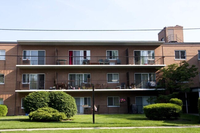 Building Photo - 71 Talara Drive