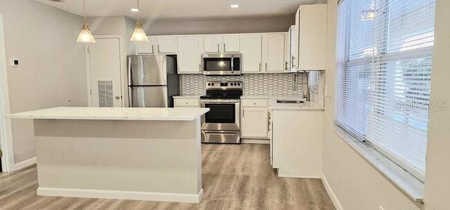 4387 Jackson St Unit J-E