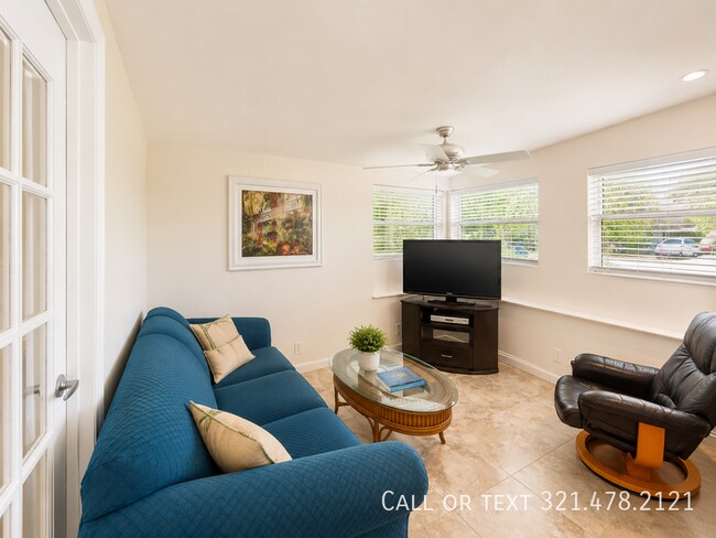 Photo - 121 NE 3rd St