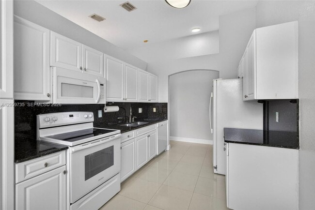 2151 Umbrella Cay