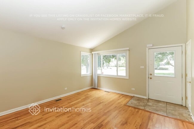 Photo - 611 N Biermann Ave