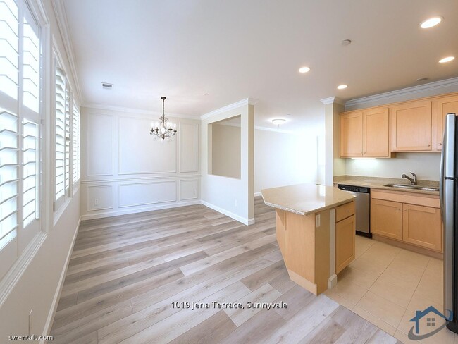 Photo - 1019 Jena Terrace