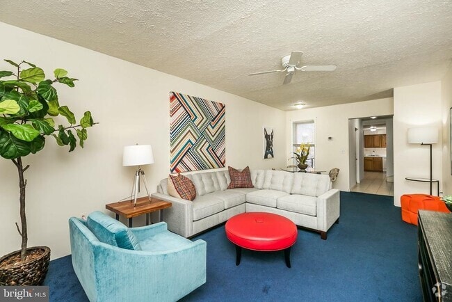 Building Photo - 931 S Hanover St Rental