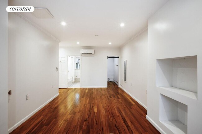 Photo - 160 Guernsey St