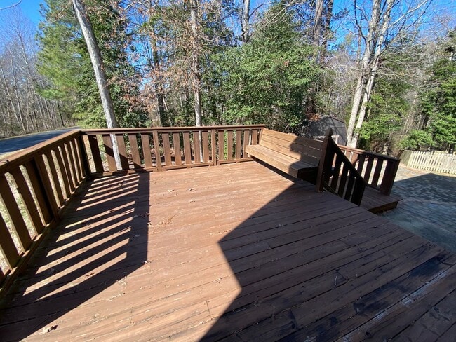 Photo - Great location In Mechanicsville! Three bedrooms plus bonus room/fourth bedroom, 2.5 baths and ga...